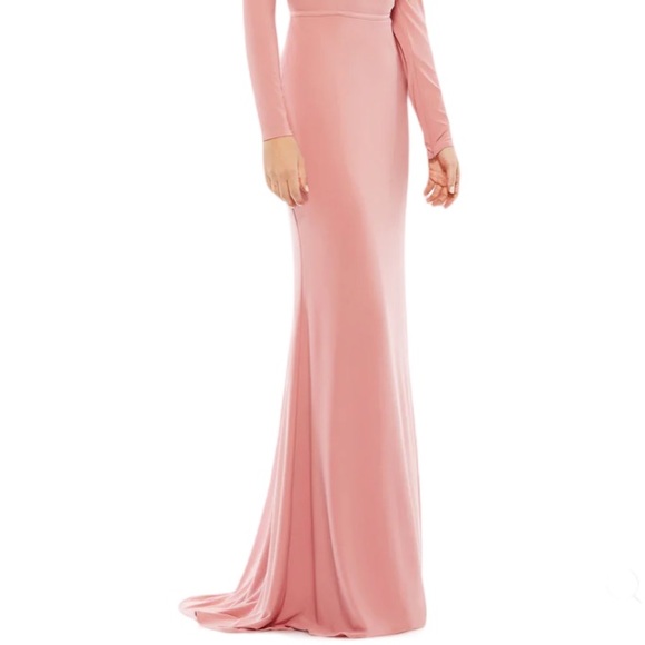 Mac Duggal DROP SHOULDER LONG SLEEVE COLUMN GOWN size 16 - Picture 4 of 12